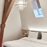 Otel Botanique 3*