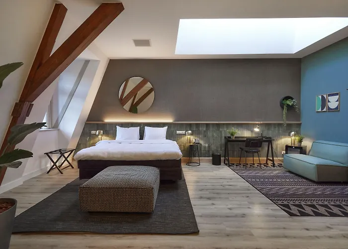 ホテル Botanique ブレッダ