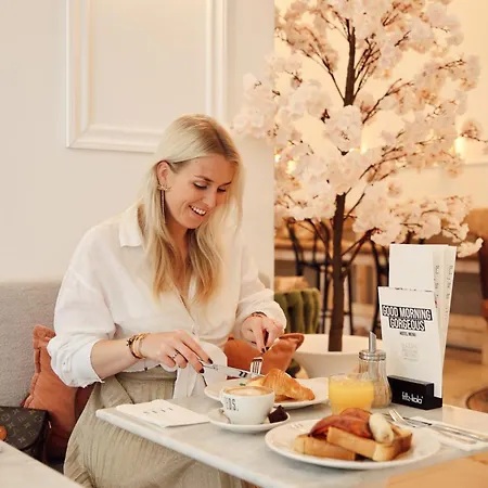 Botanique Отель